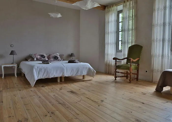 Le Closier Bed and Breakfast