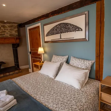 Le Closier Bed & Breakfast 3*