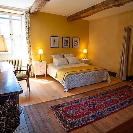 Le Closier Couette-café 3*